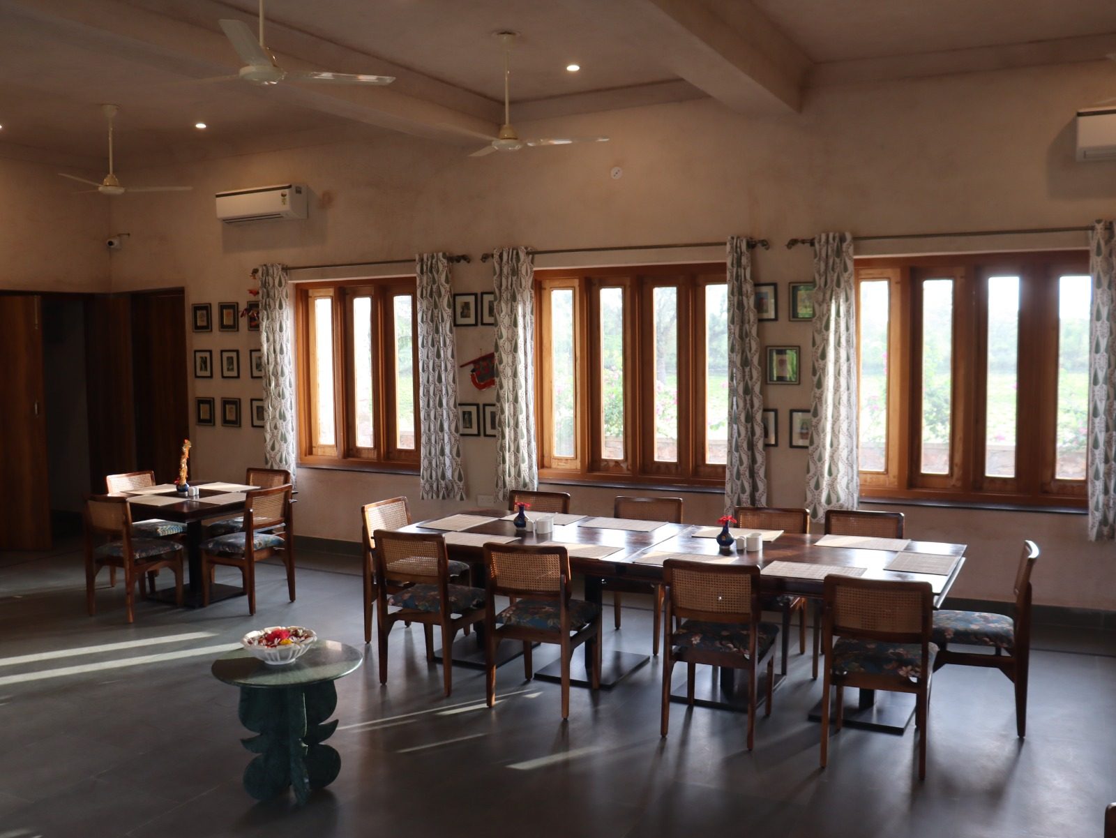Top Kanwar dining hall